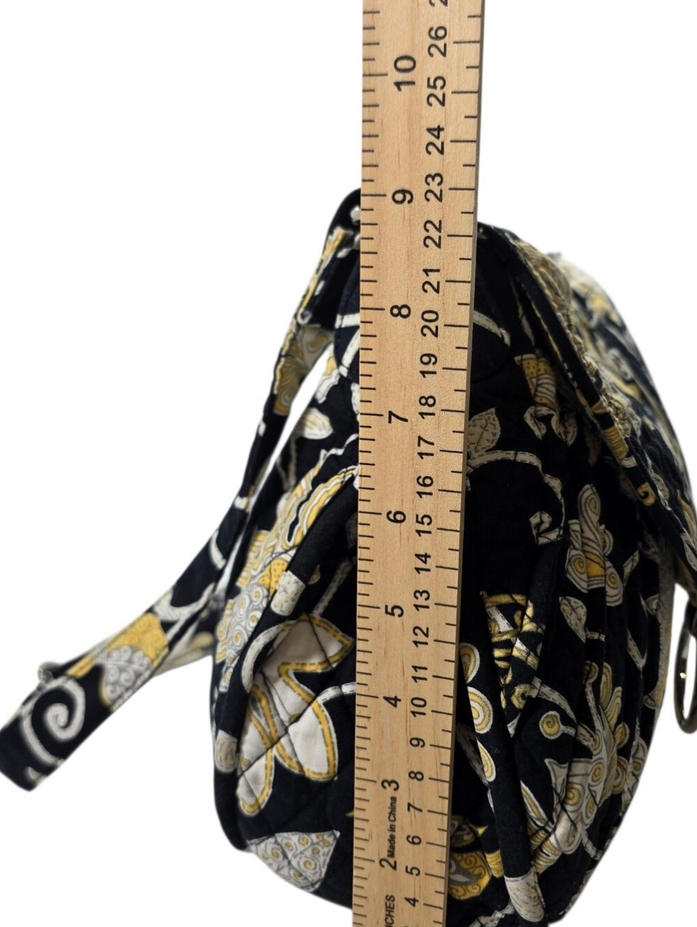 Vera Bradley Retired Yellow Bird Print Quilted Crossbody Bag Magnetic Flap NWOT - Picture 12 of 15
